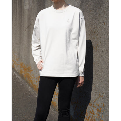 ヘビーウェイト　ロゴ刺繍　長袖Ｔシャツ